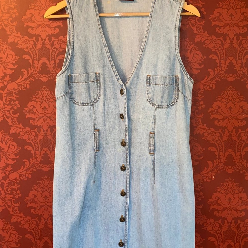 Faded Glory Buttoned Denim Sleeveless dress with Pockets and Belt Loops